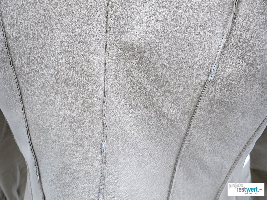 Vila Giacche: VILA Lederjacke beige Gr. S – Usato da Winterthur venduto da Restwert_Winterthur 3