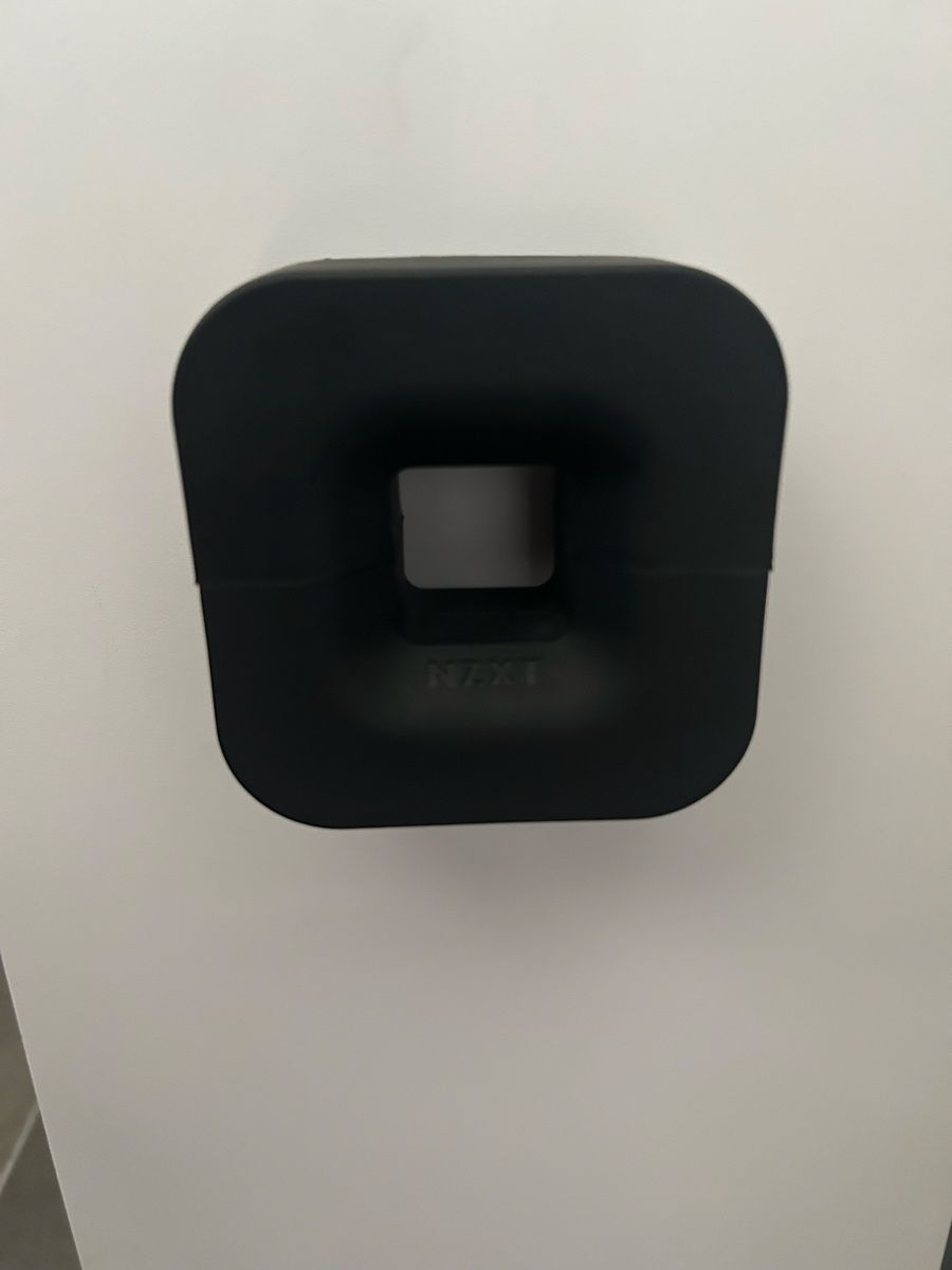 Altro in Decorazioni & Accessori: Kopfhörerständer magnetisch NZXT Puck – Usato da Unterengstringen venduto da Alexa17 1