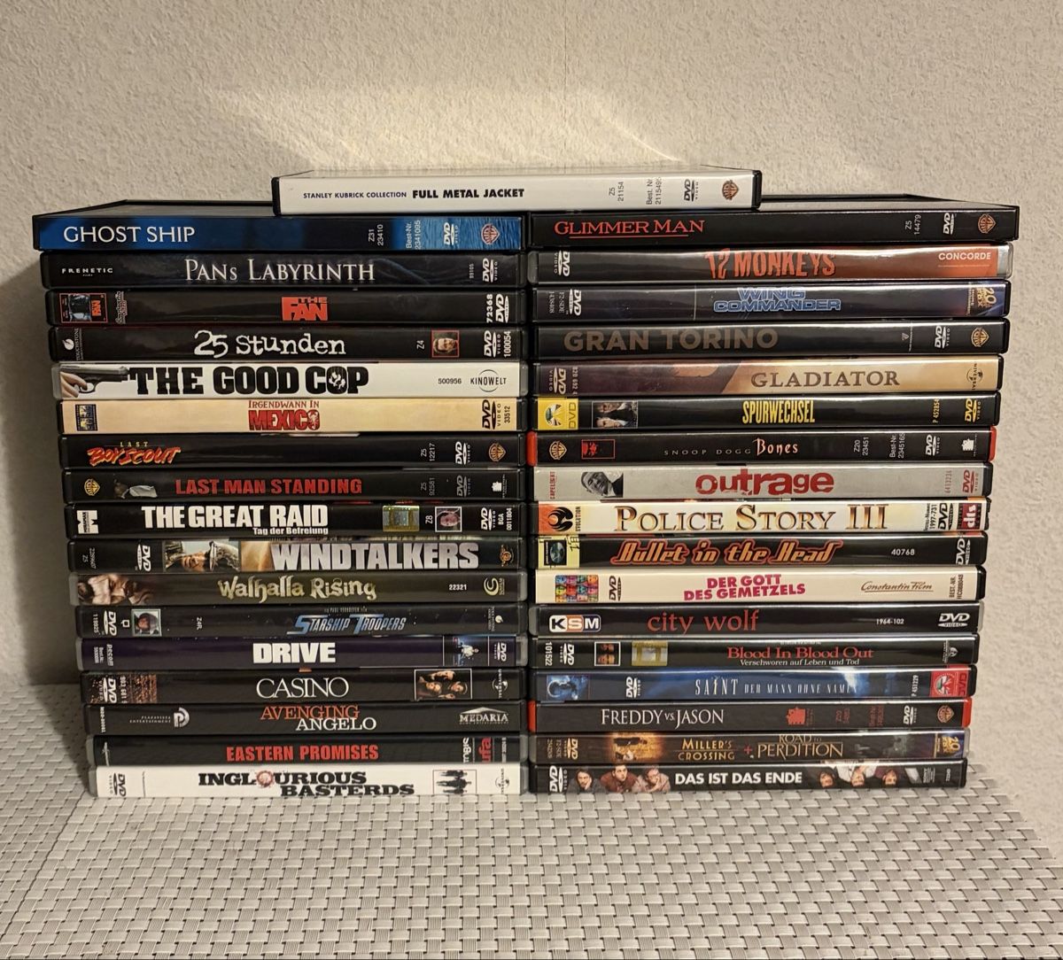 Tous les DVDs: DVD Sammlung – D'occasion à Flawil par NiceT