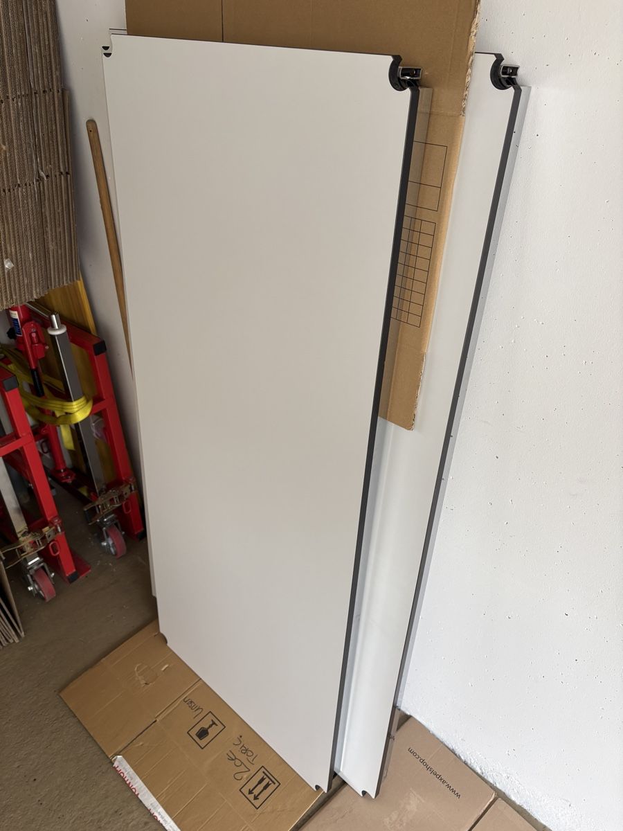 USM Schreibtische: USM Tisch 75cm x 175cm – Gebraucht aus Reinach von Kimbonik 2