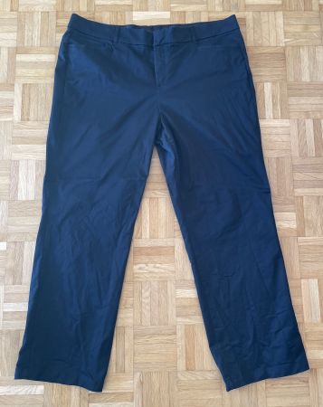 Stoffhose schwarz, Grösse 20 (=50)
