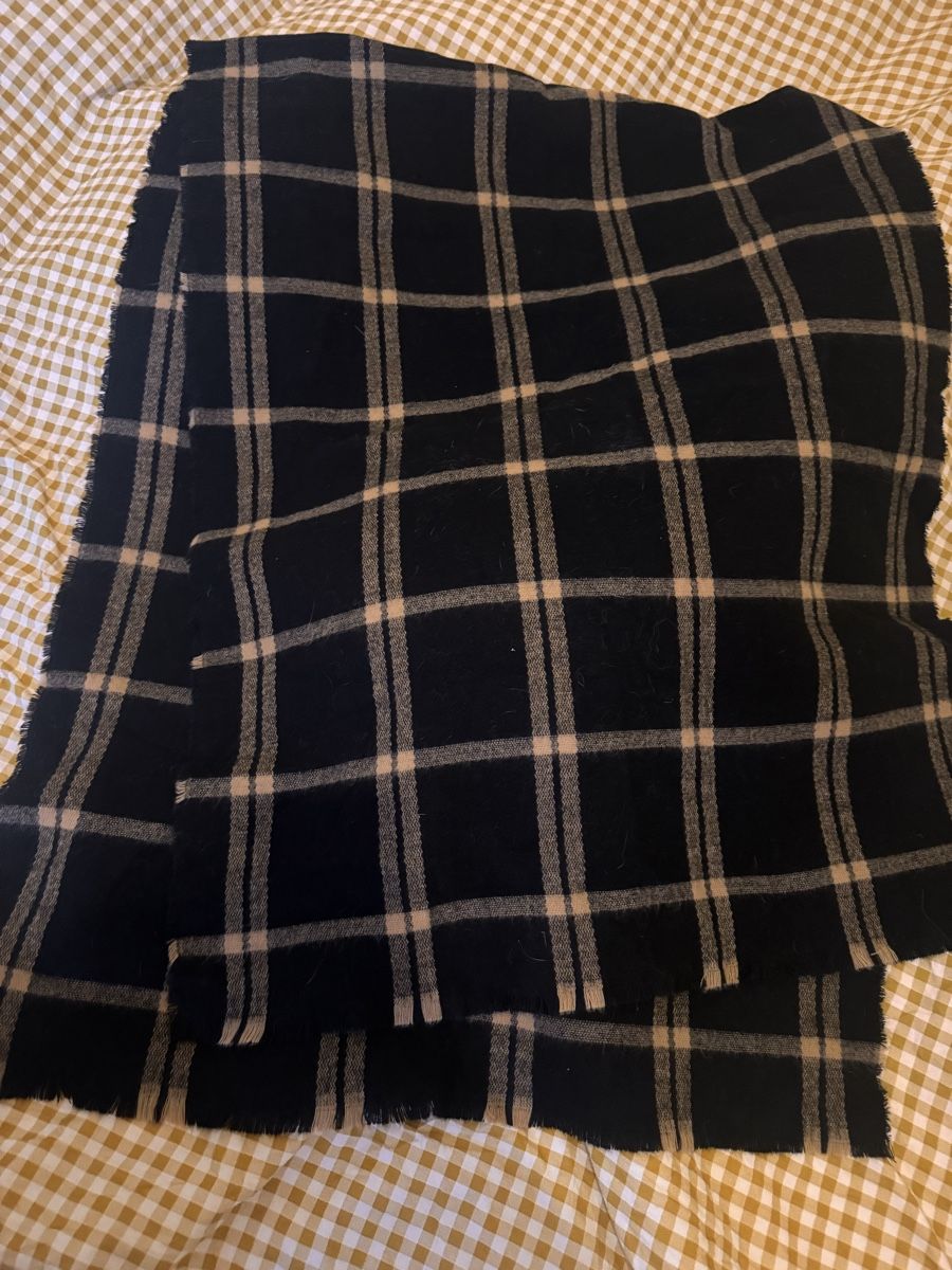 Zara Foulard & Sciarpe: Écharpe XXL Zara  – Usato da Vevey venduto da ebuache