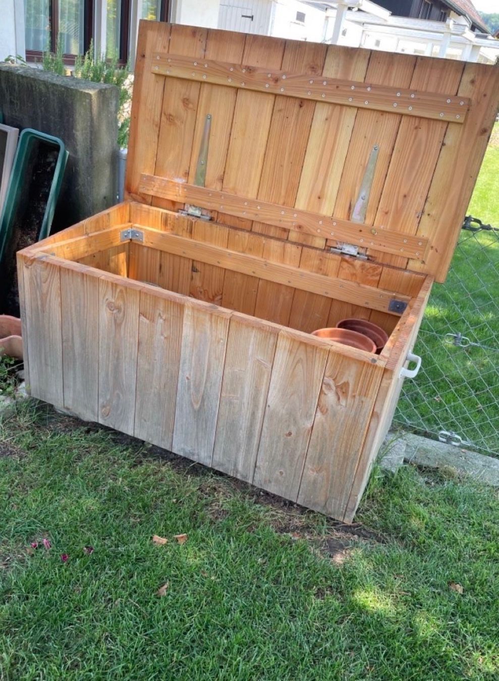 Auflagenboxen: Gartenkiste – Gebraucht aus Winterthur von Miaber2023 1