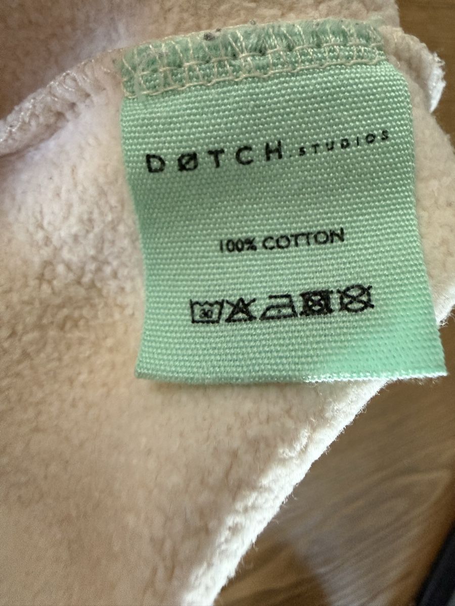 Maglioni & Felpe: Dotch Studios Hoodie, Eierschale, Top Zustand, Grösse M – Usato da Davos Dorf venduto da tati015 4