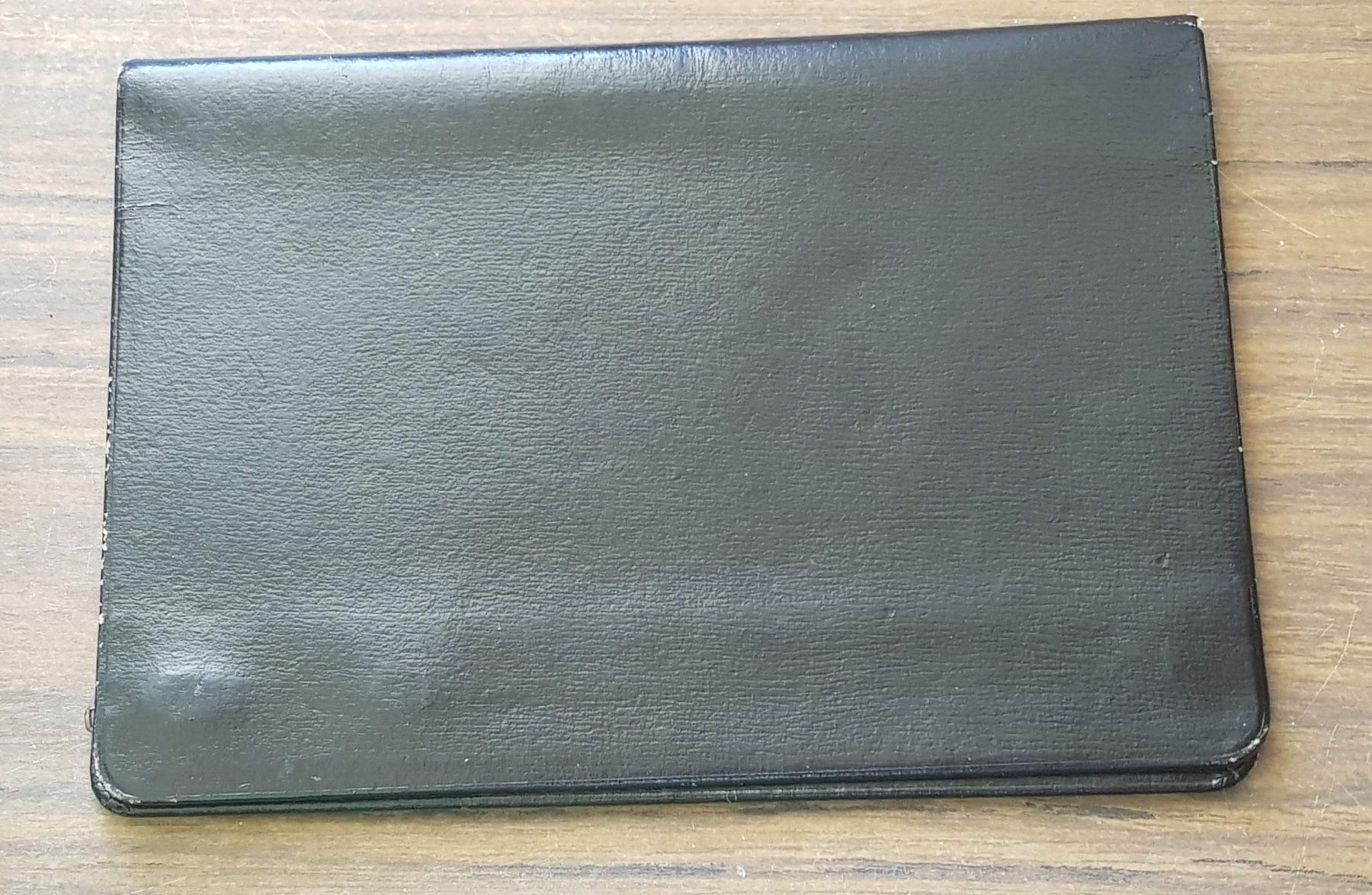 Sonstige Kleidung & Accessoires: Etui Passetui Dokumentenmappe Leder Vintage – Gebraucht aus Mörschwil von wunderkiste44 8