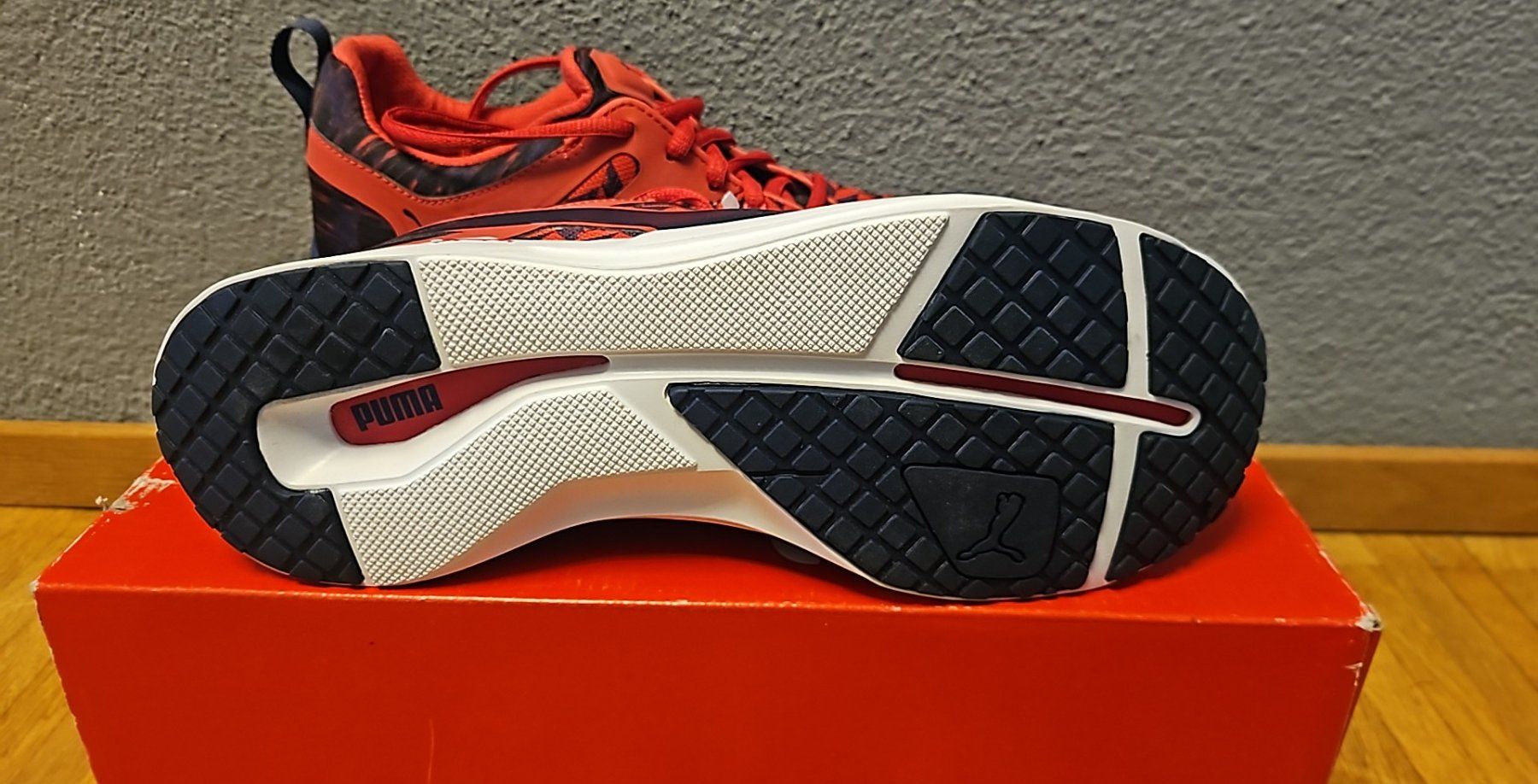 Puma Damenschuhe: Puma Pulse XT Clash 40 1/2 – Neu und originalverpackt aus Luzern von schuhparadies159 2