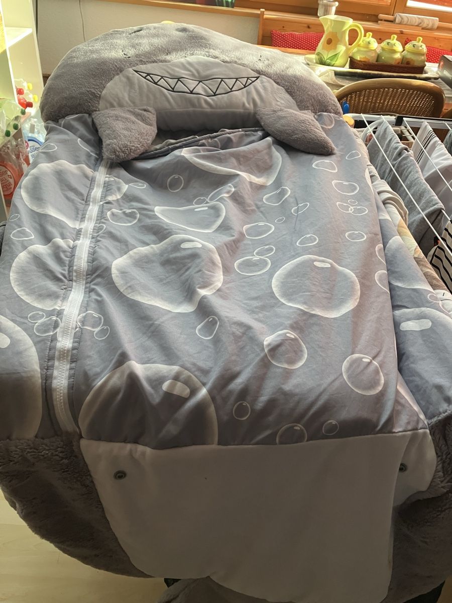 Sacs de couchage: Haifischschlafsack – D'occasion à Steckborn par baby010 2