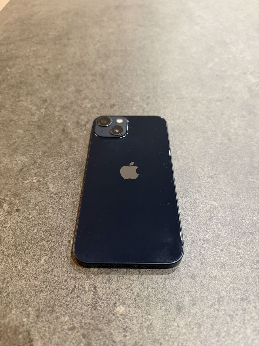 Apple Telefoni cellulari / Smartphones: iPhone 13 - 128 GB – Usato da Bironico venduto da thierry_vlp 2