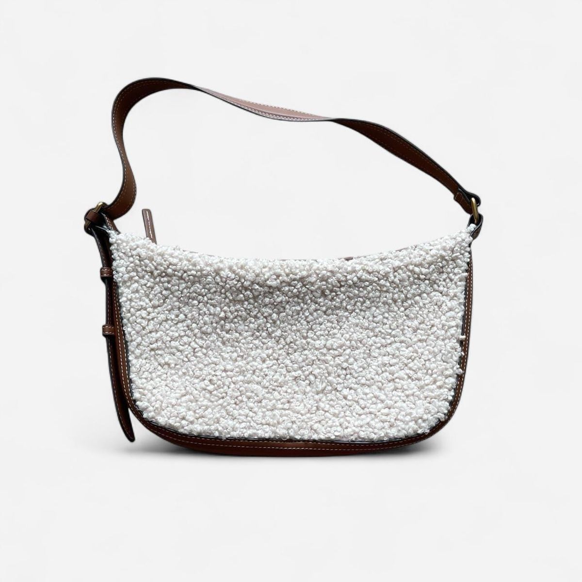 Zara Borse da donna: Zara Teddy Bouclé Shoulder Bag  – Nuovo (secondo la descrizione) da Dübendorf venduto da kko_7xld