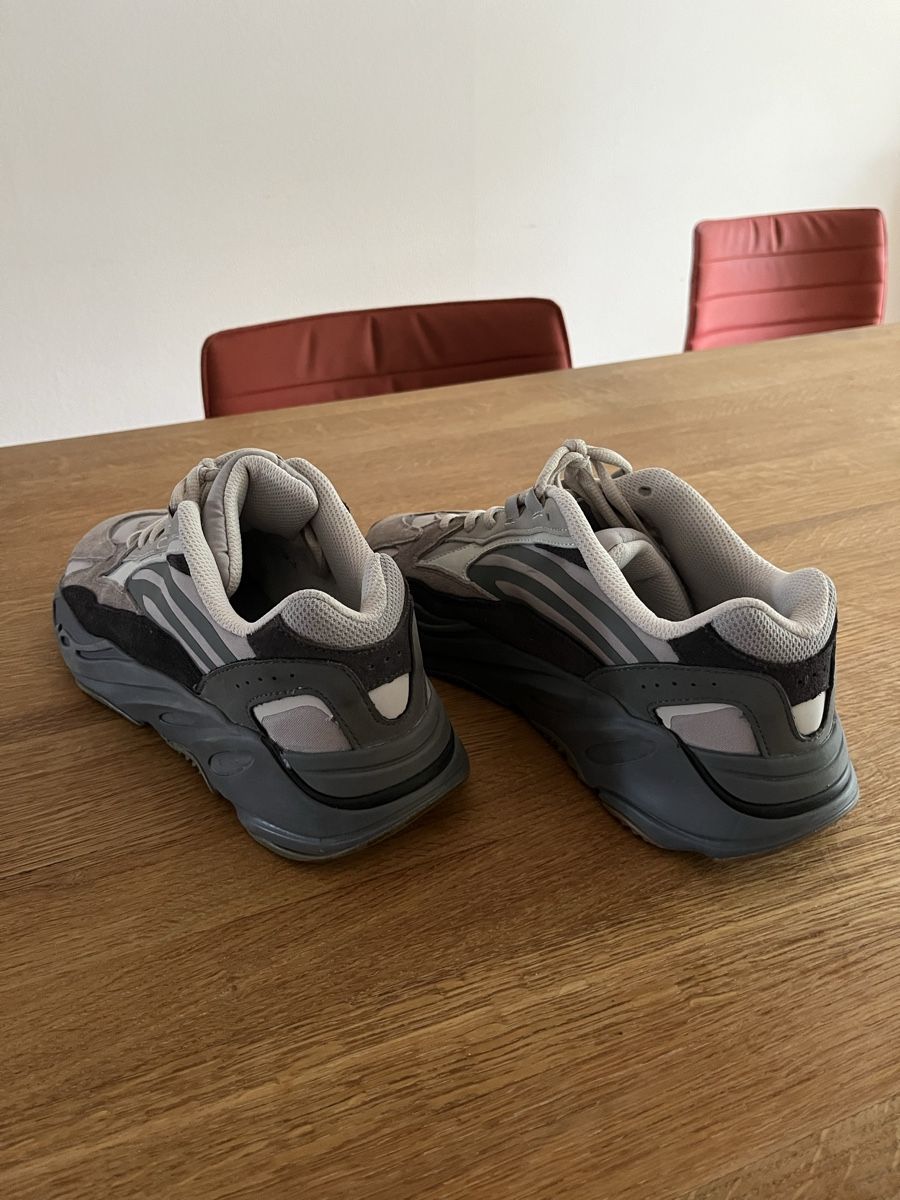 Herrenschuhe: Adidas Yeezy Boost 700 by V2 Geode – Gebraucht aus Kriens von jacbglss 1
