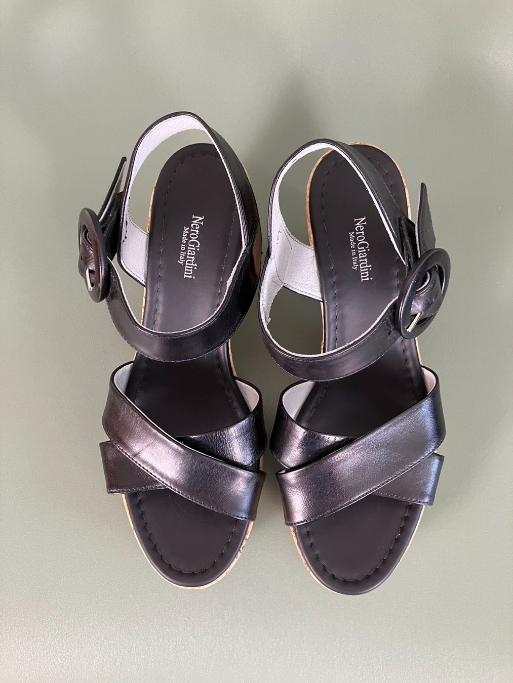 Chaussures femmes: Nero Giardini Sandalen Gr.38 – D'occasion à Laupen ZH par kar_lfz6 3