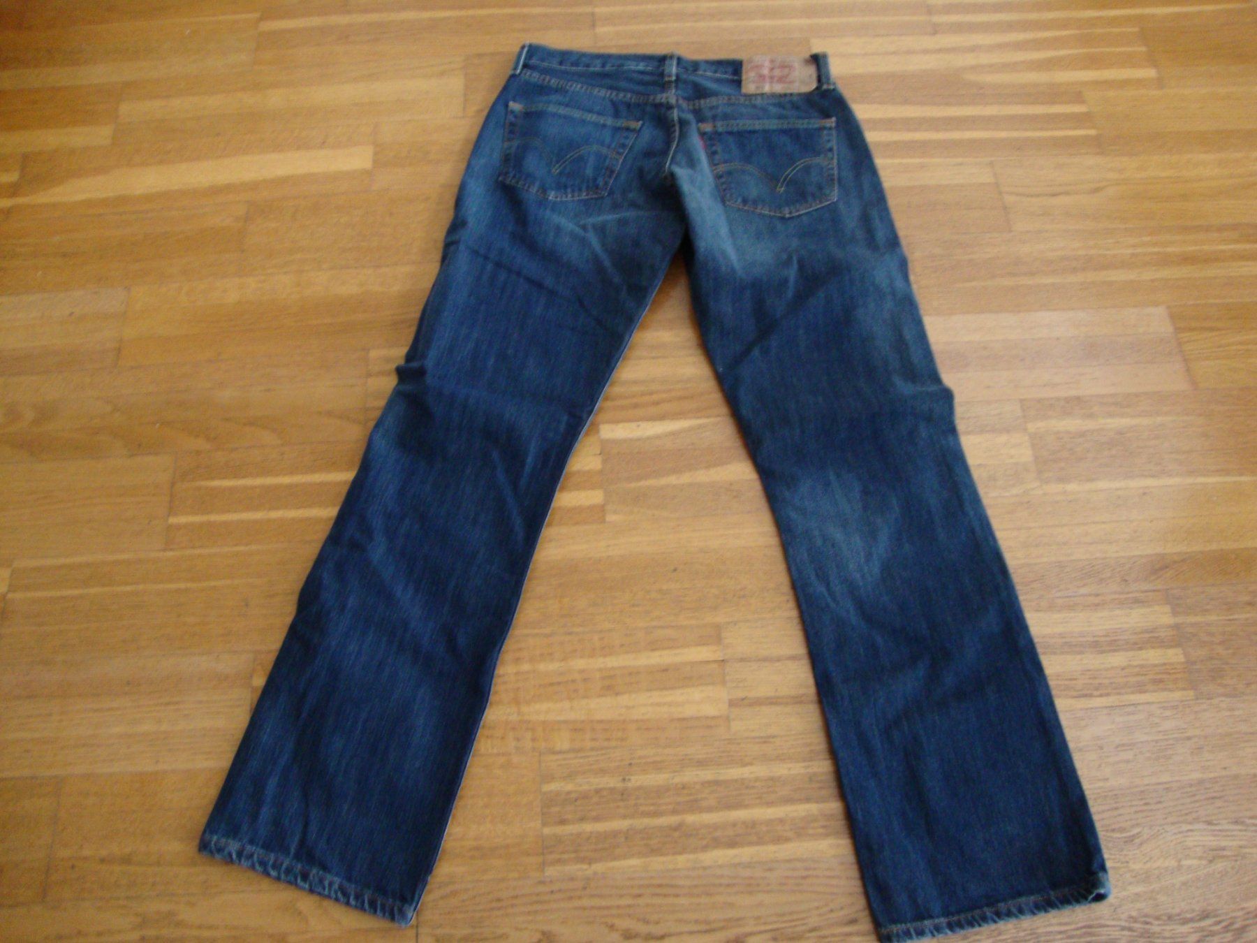 Levi's Jeans: Levis Jeans w32/l32 – Nuovo (secondo la descrizione) da Stettlen venduto da wrann 1