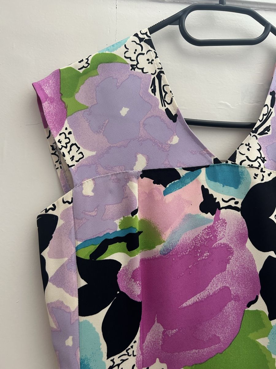 Kleider: Jolie robe couture – Gebraucht aus Genève von lar_7pkl 1