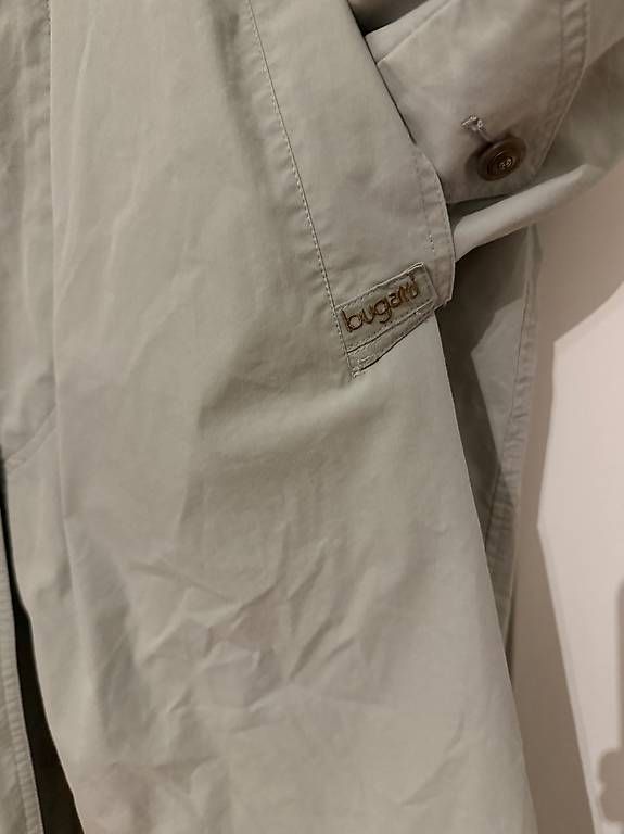 Manteaux: Bugatti Trenchcoat – D'occasion à Basel par momo.st 1