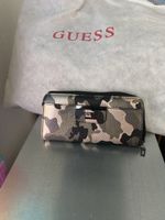 Guess Portemonnaie Camouflage Print Neuwertig 💖🌻