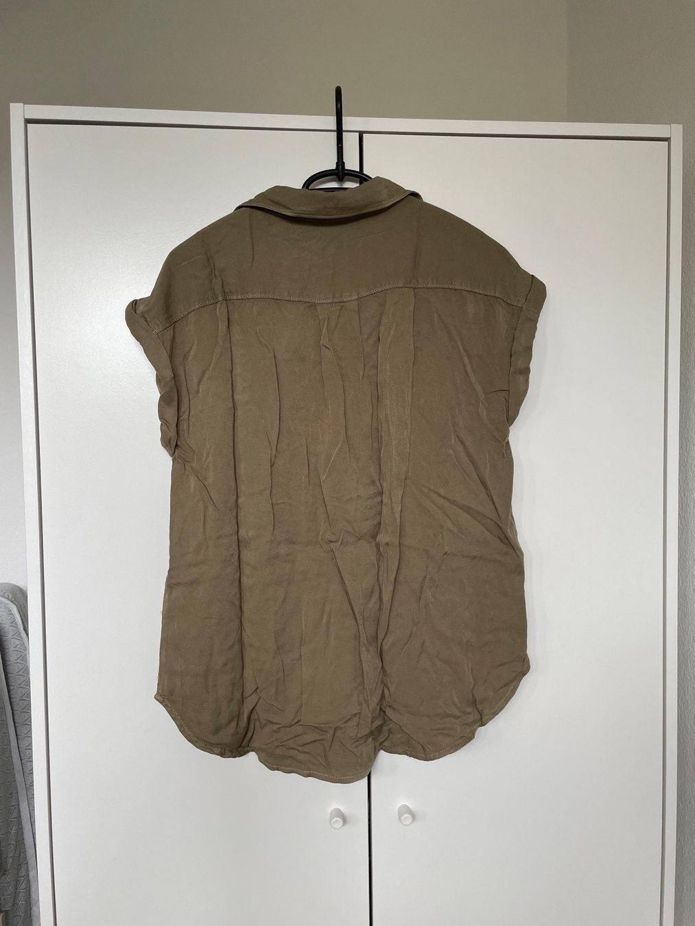 H&M Blusen: Hemd Kurzarm H&M – Gebraucht aus Basel von Robyn20 1