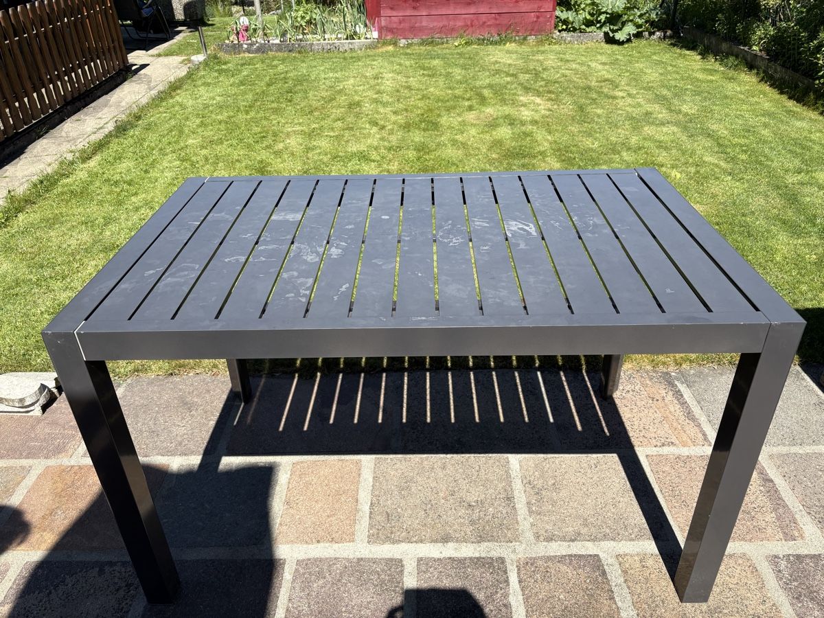 Tavoli: Gartentisch mit Hülle – Usato da Therwil venduto da Blume814