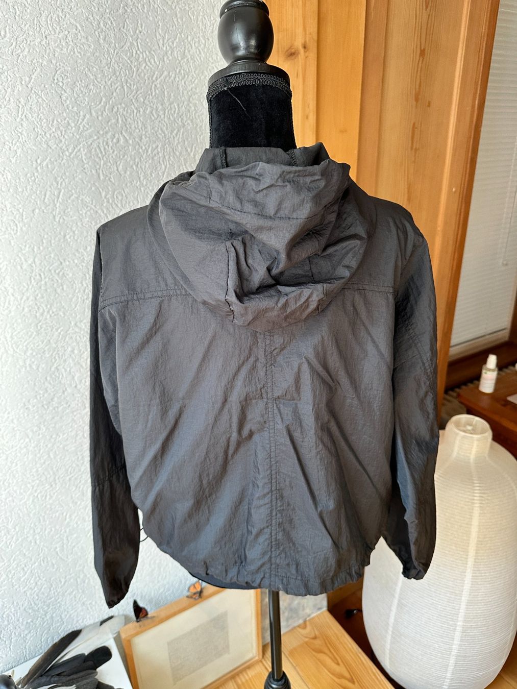 H&M Giacche: Windbreaker Jacke Windjacke H&M Move - Gr. M – Usato da Gümmenen venduto da FelizitasHermann 2