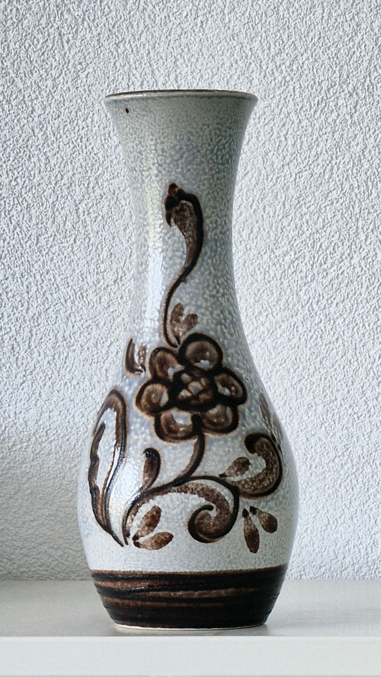 Vase & Récipients: Vase en céramique vintage – D'occasion à Villars-sur-Glâne par car_gjn7