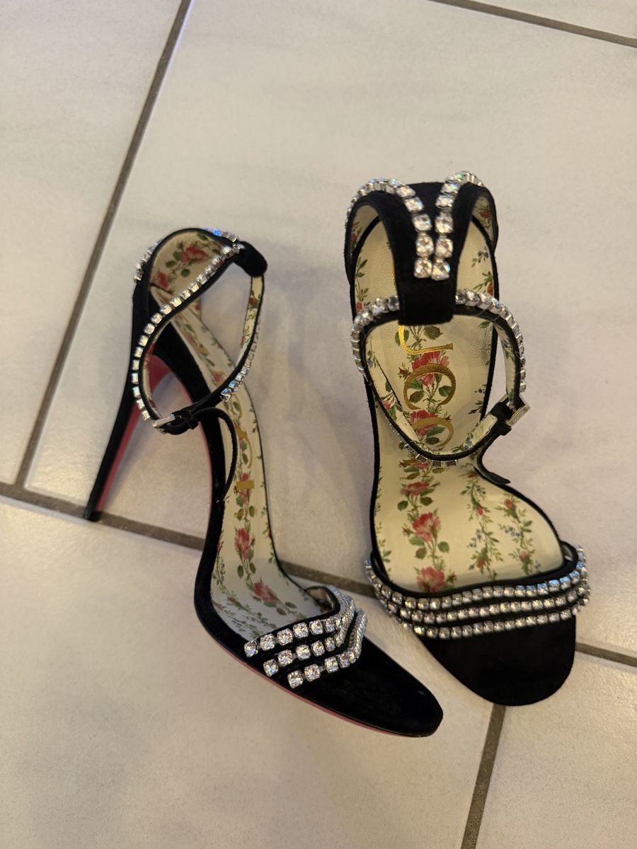 Gucci Damenschuhe: Gucci heels – Gebraucht aus Fahrweid von Stellar_times