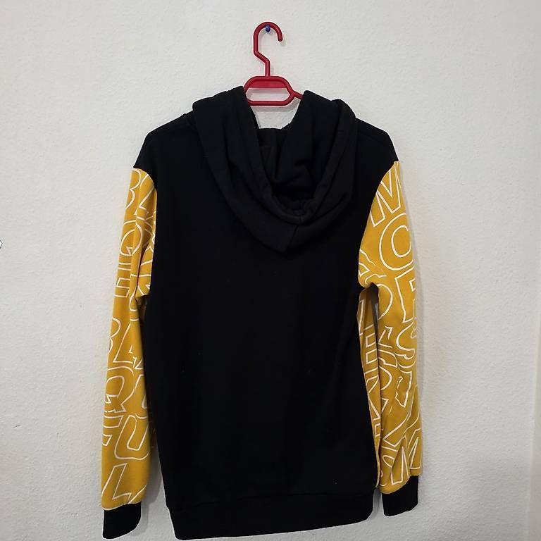 Pulls & Sweat-shirts: Pull Black Squad  – D'occasion à Neuchâtel par davenvy 1