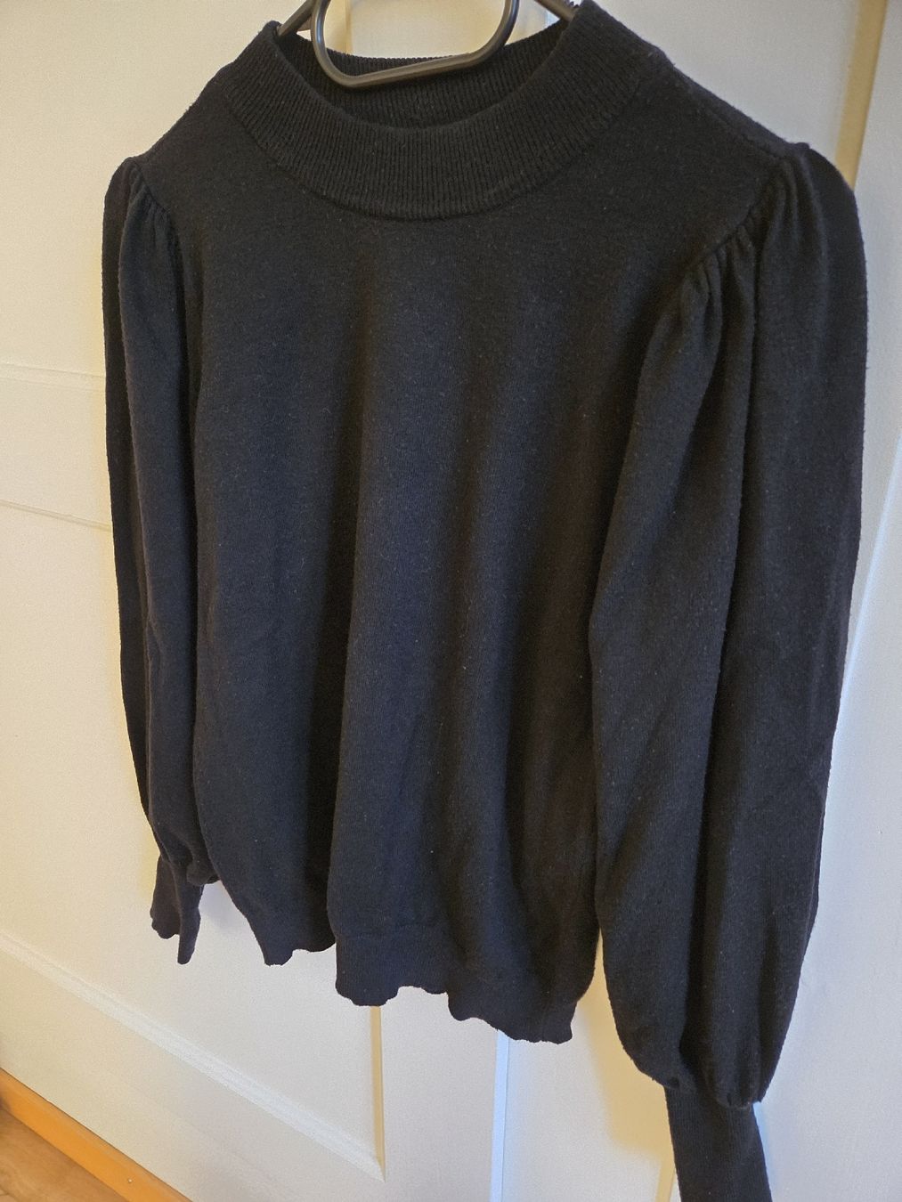 Pullover & Sweatshirts: MSCH Pullover Baumwolle - Gösse XS/S in Schwarz – Gebraucht aus Bern von Tashmi_BE 3