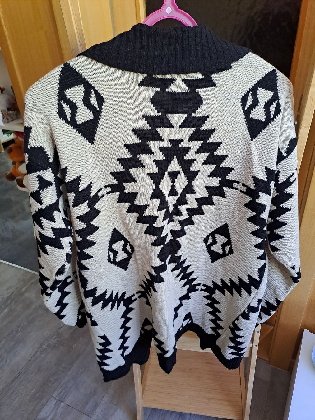 Jacken: Damen Strickjacke Muster Gr. 1 Size – Gebraucht aus Rickenbach LU von bishiida 3
