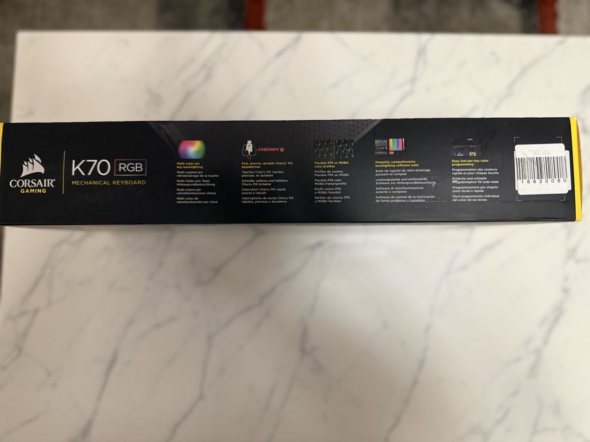 Corsair Tastiere: Corsair K70 RGB Mechanical Keyboard – Nuovo e nell'imballaggio originale da Uster venduto da Dervisevic_Su 1