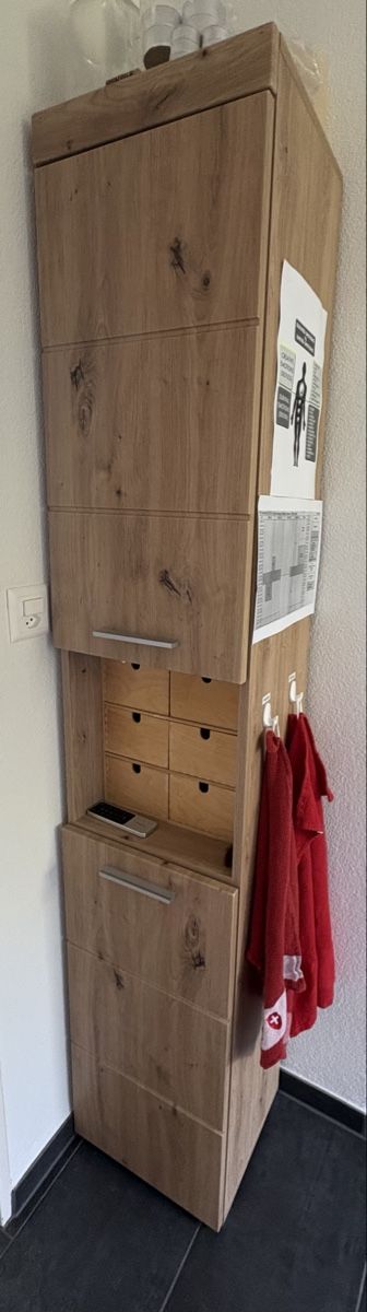 Cucine complete: Hochschrank Bad / Küche – Usato da Rüschlikon venduto da Heilmann