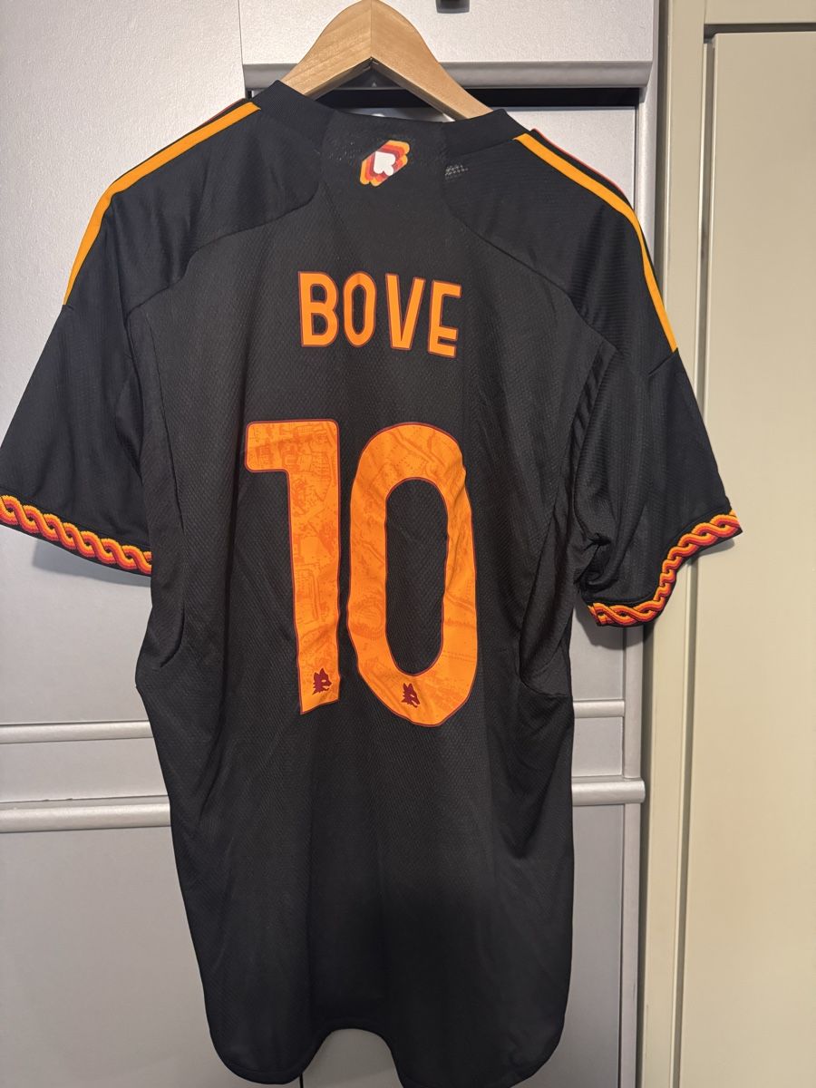 Adidas Canottiere & Pantaloni: As Roma Original Trikot Grösse XL – Nuovo (secondo la descrizione) da Thörishaus venduto da DDthekings 1
