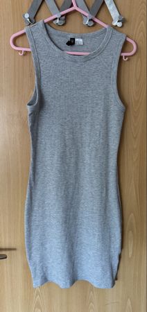 Robe d'été grise