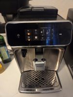 Kaffeevollautomat Philips Serie 2200 schwarz guten Zustand 