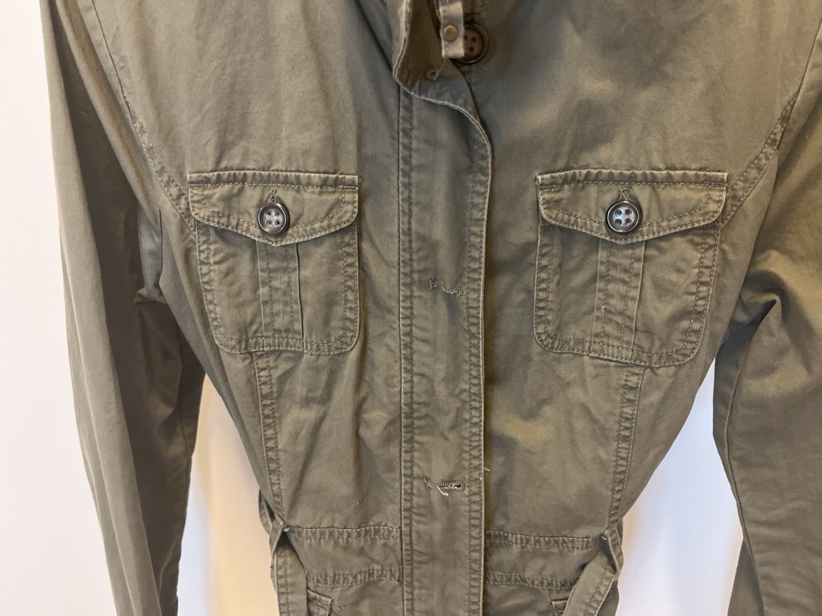 Giacche: Grüne Taillierte Jacke – Usato da Guntalingen venduto da mon_hc9m 1
