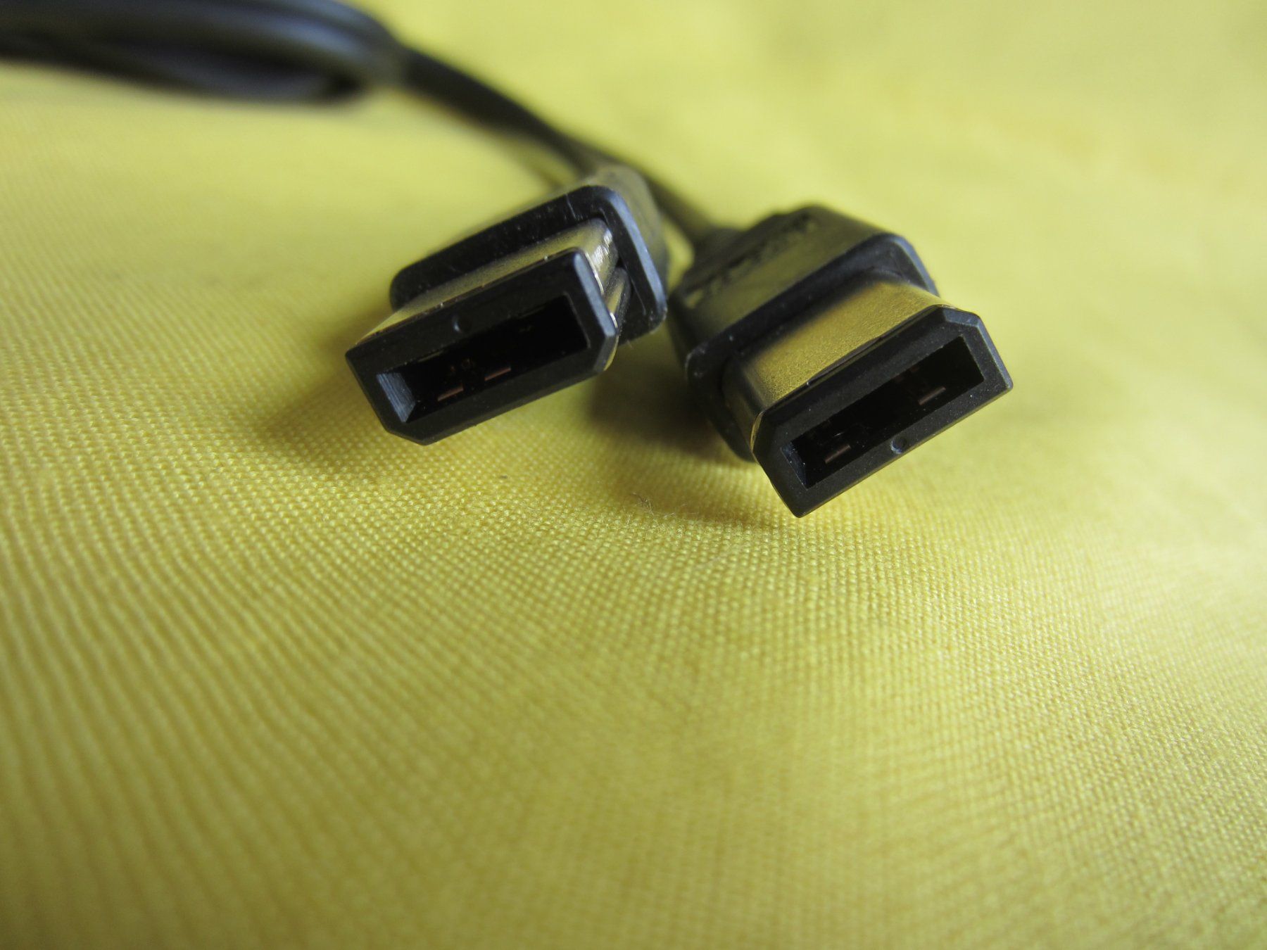 Nintendo Console: NINTENDO Kabel Fabrikneu – Nuovo (secondo la descrizione) da Sursee venduto da Tschiger 3