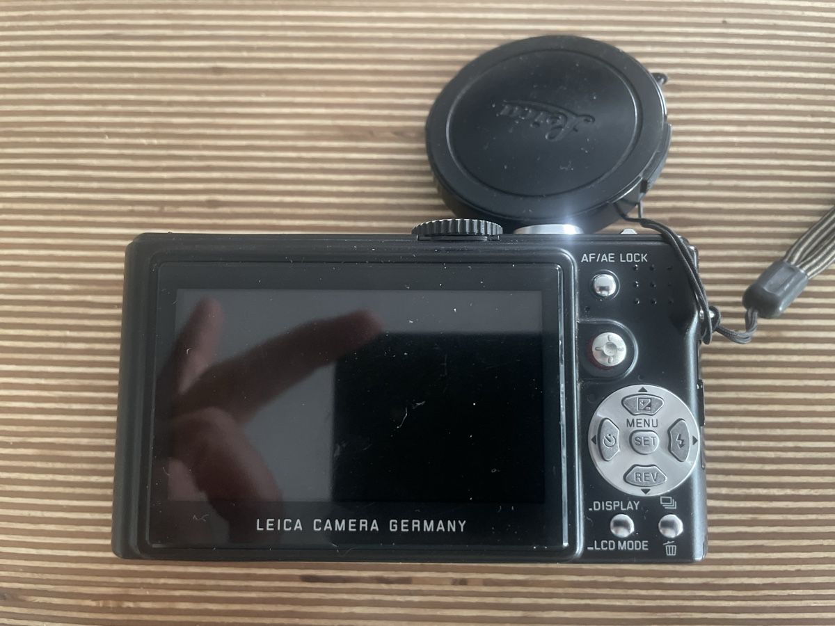 Leica Kamera: Leica D-Lux 3 Kamera gebraucht – Gebraucht aus Biel/Bienne von inf_ssm8 3