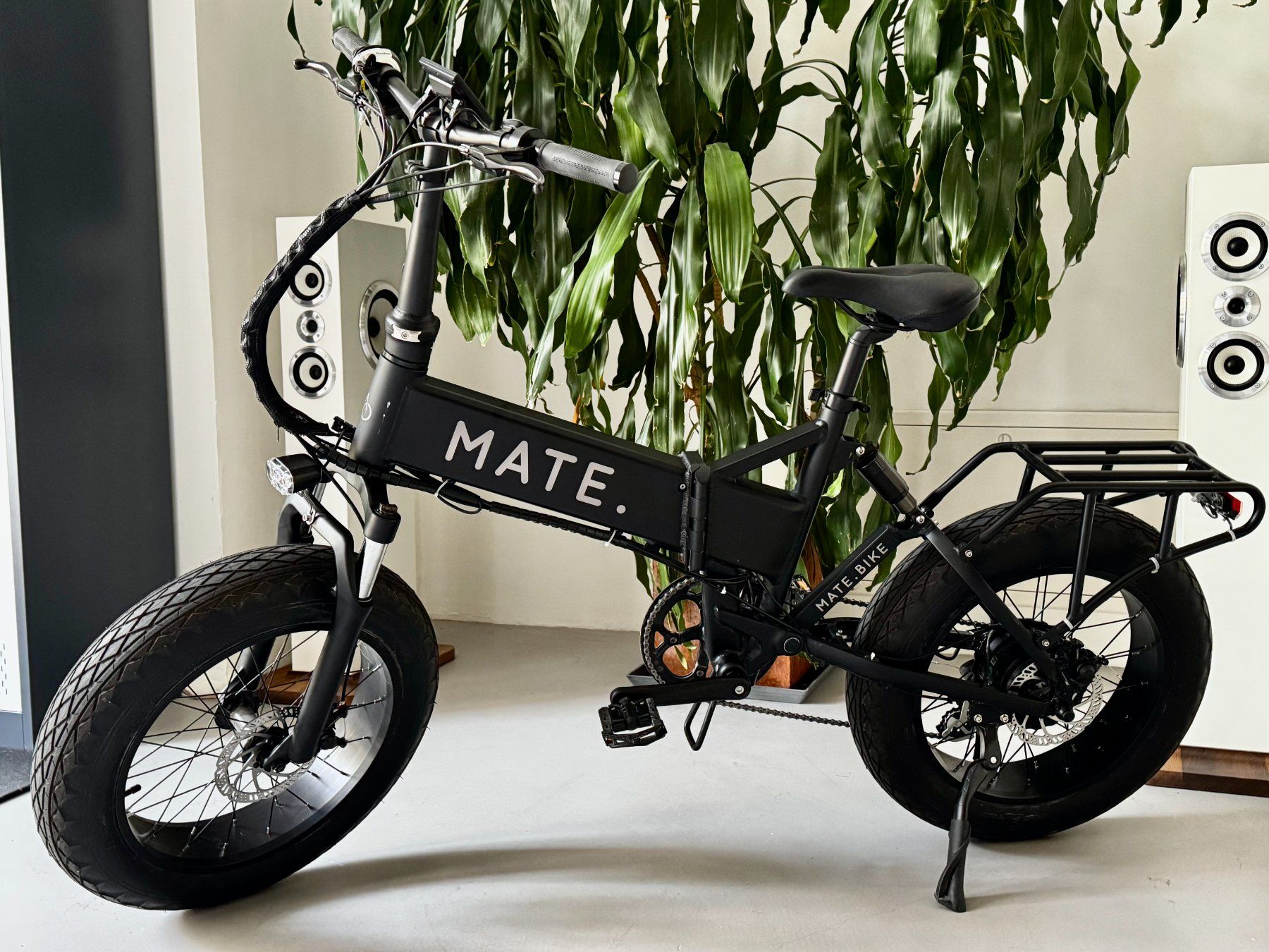 Vélos: MATE. E-BIKE - Neue Bremsen - kraftvoll – Neuf avec emballage d'origine à Jona par Herzschmiede