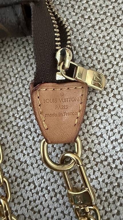 Borse da donna: Louis Vuitton Pochette in Monogram Canvas  – Usato da Schlieren venduto da kumsal.aykac 4