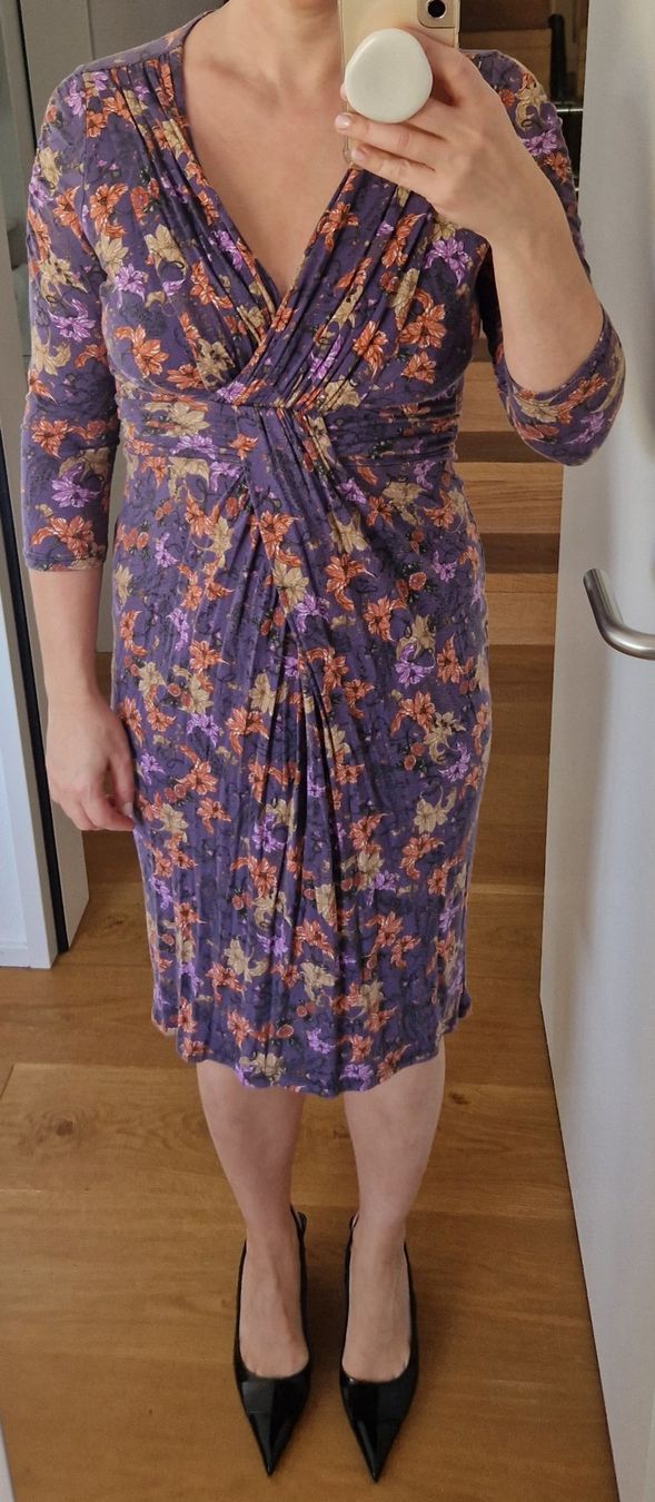 Kleider: Sandro Ferrone Kleid Viskose Gr. 38 – Gebraucht aus Erlinsbach SO von ULIKH