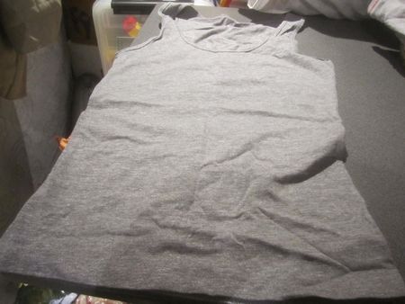 Top Grösse XS, active Essentials, grau