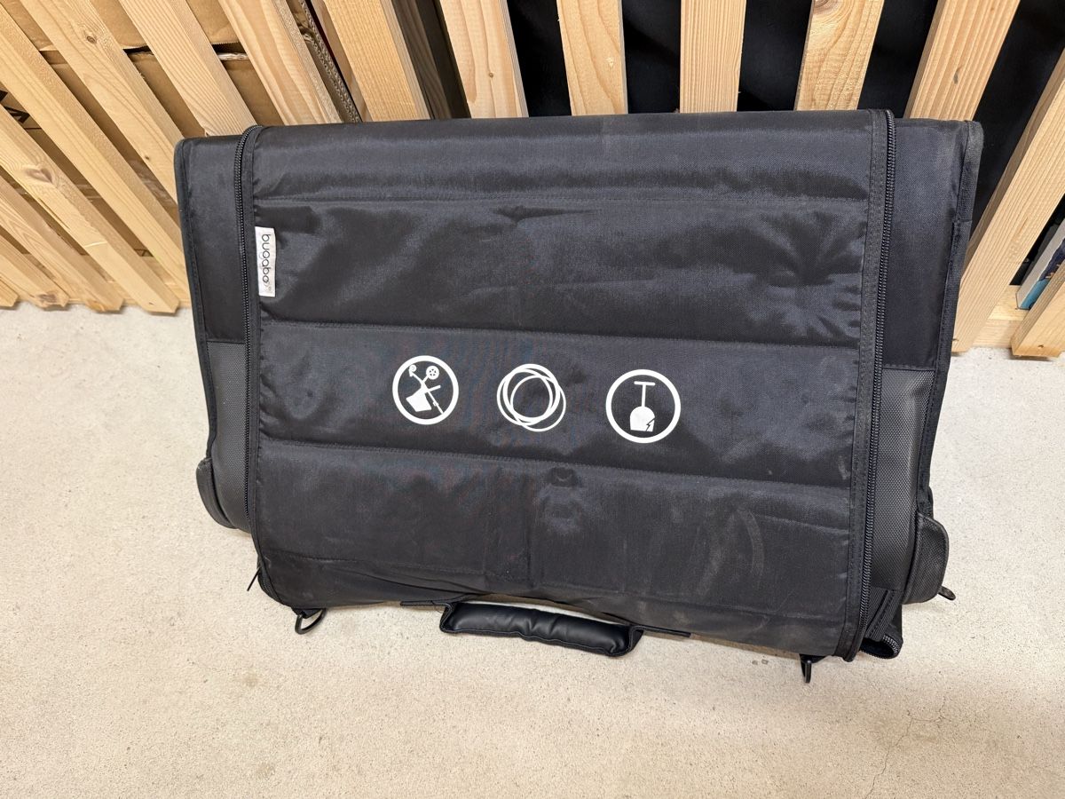 Bugaboo Borse: Bugaboo Kinderwagen Reisetasche schwarz – Usato da Zürich venduto da Alex-1992