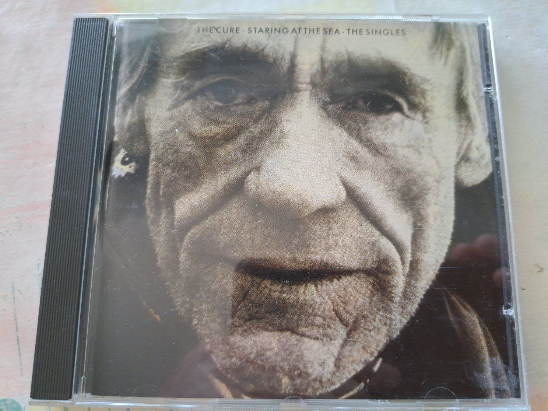 CD: CD The Cure - Staring at the Sea - The Singles  – Usato da Pully venduto da bro_n52j