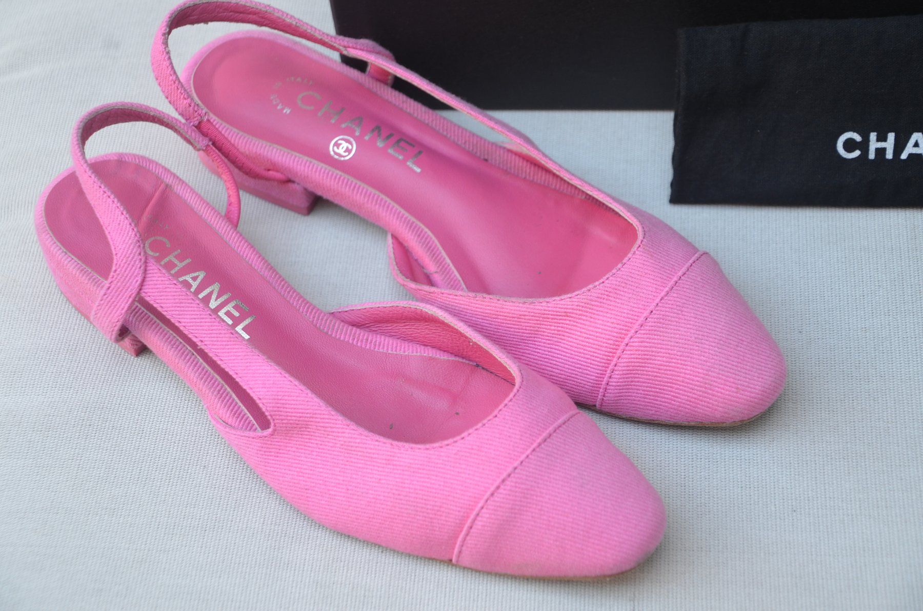 Chanel Scarpe da donna: Chanel Schuhe / chaussures .39C – Usato da Collonges venduto da arashee 4