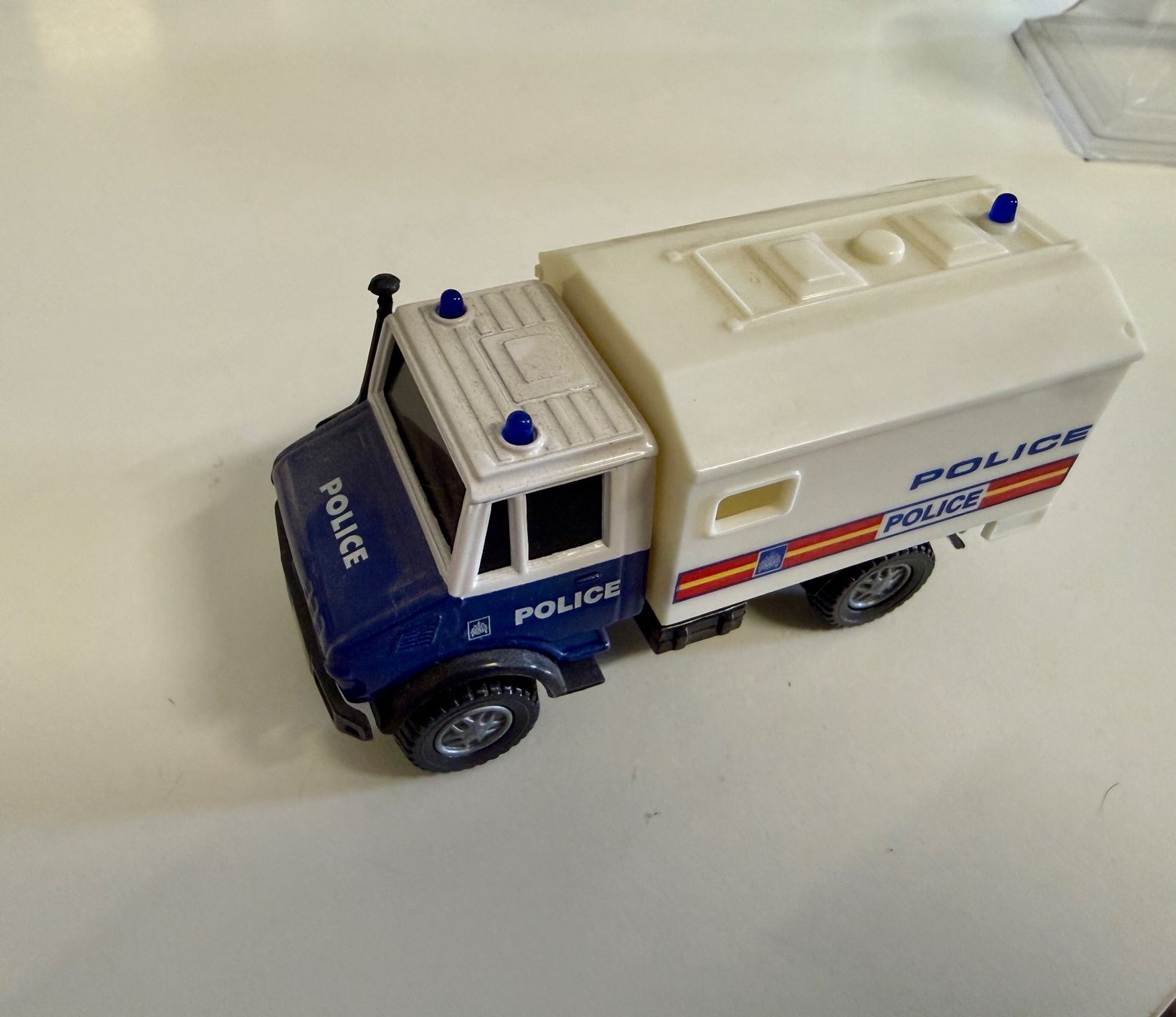 Modellini d'auto: 1:43 Police – Nuovo (secondo la descrizione) da Uster venduto da Buchel 7