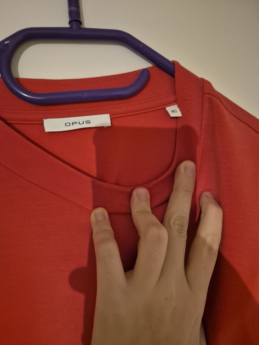 Opus Maglioni & Felpe: Roter Pulli der Marke Opus, Grösse EUR 40 – Usato da St. Gallen venduto da Shelu712 1