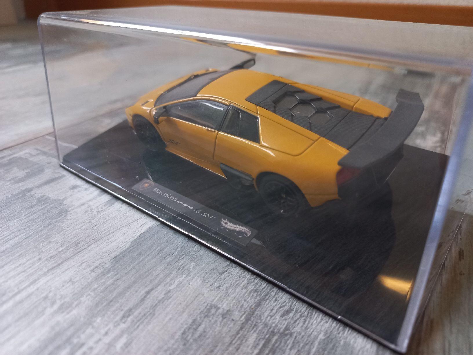 Lamborghini Voitures modèles: Lamborghini Murcielago 1/43 HotWheels  – D'occasion à Attalens par remy_s00 2