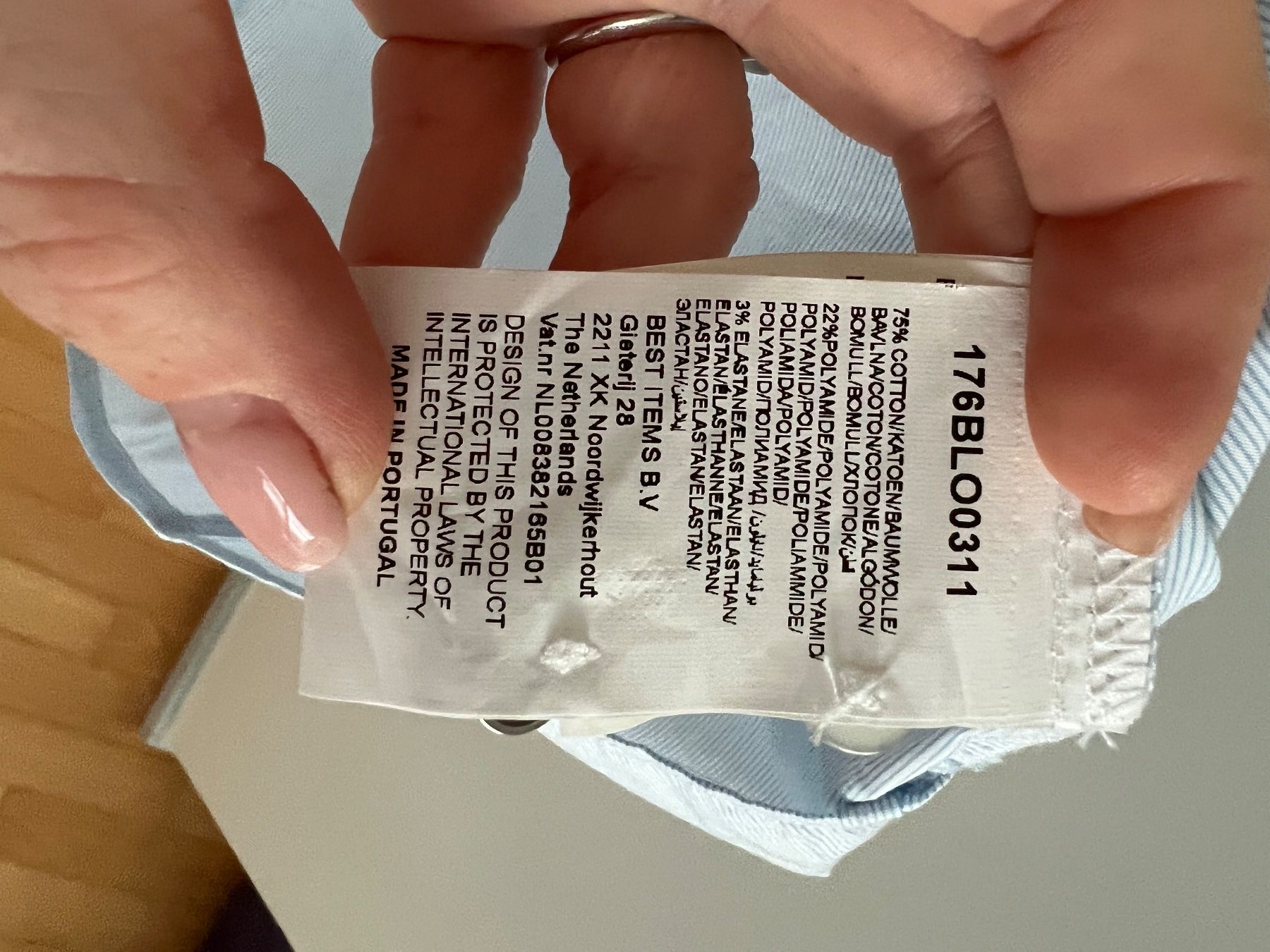 Blusen: Damen Bluse – Neu (gemäss Beschreibung) aus Biel/Bienne von RO19 3