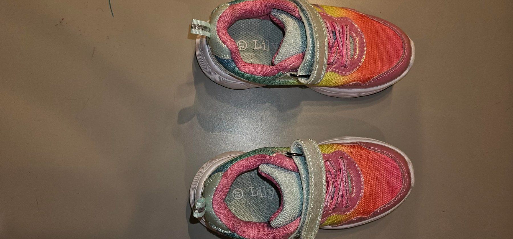 Scarpe per ragazze: Kinderschuhe – Usato da Azmoos venduto da Jadejo