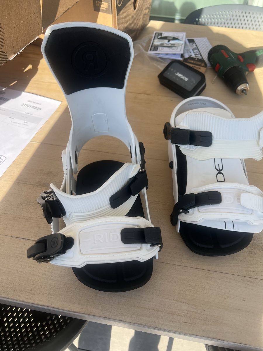 Nidecker Bindungen: Nidecker Snowboardbindung Damen – Neu (gemäss Beschreibung) aus Richterswil von hawaii12