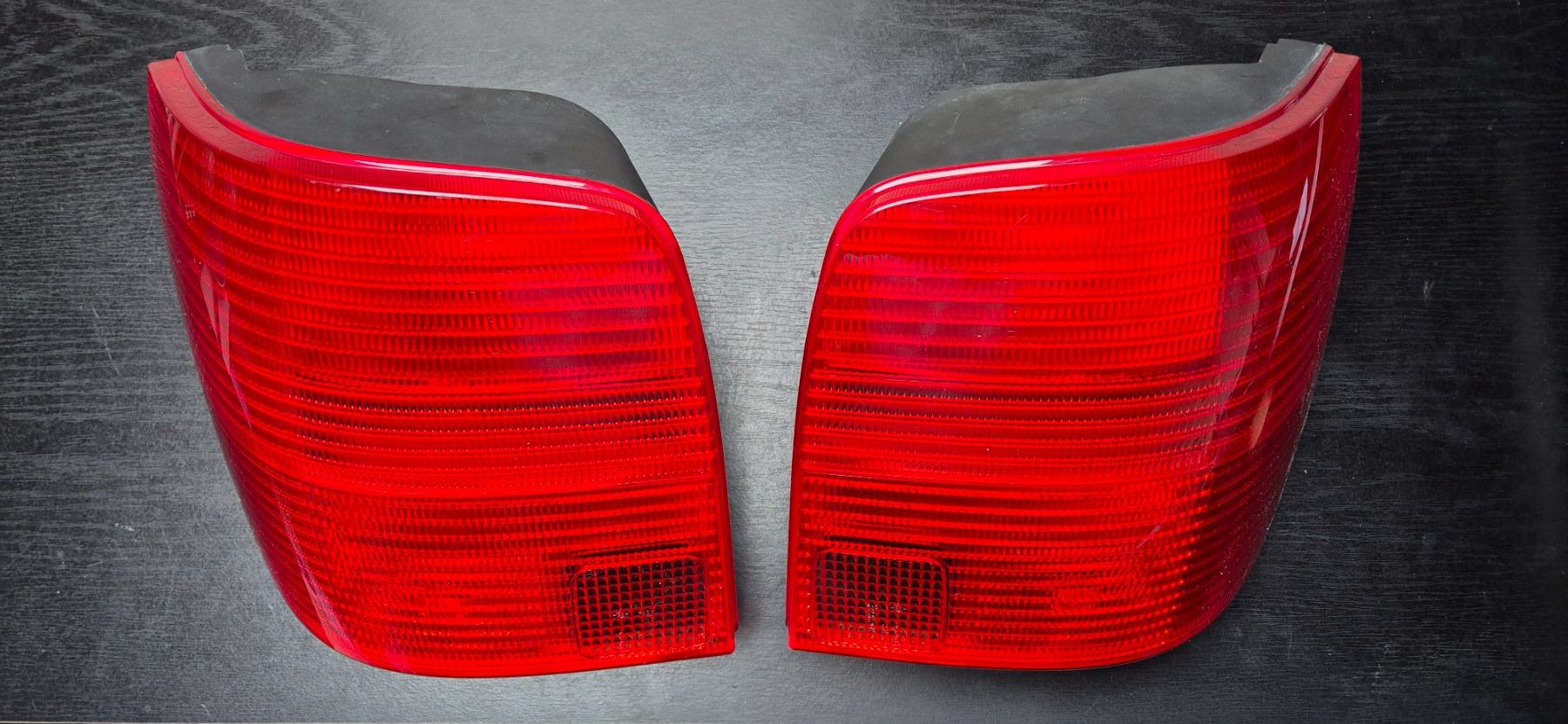 VW Tutti pezzi di ricambio auto: Schlussleuchten VW Passat B5 (TypB3) – Usato da Cham venduto da panamera02
