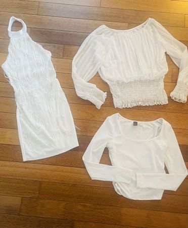Kleiderpacket XS 4 Stücken top Zustand/ lot vêtements été XS